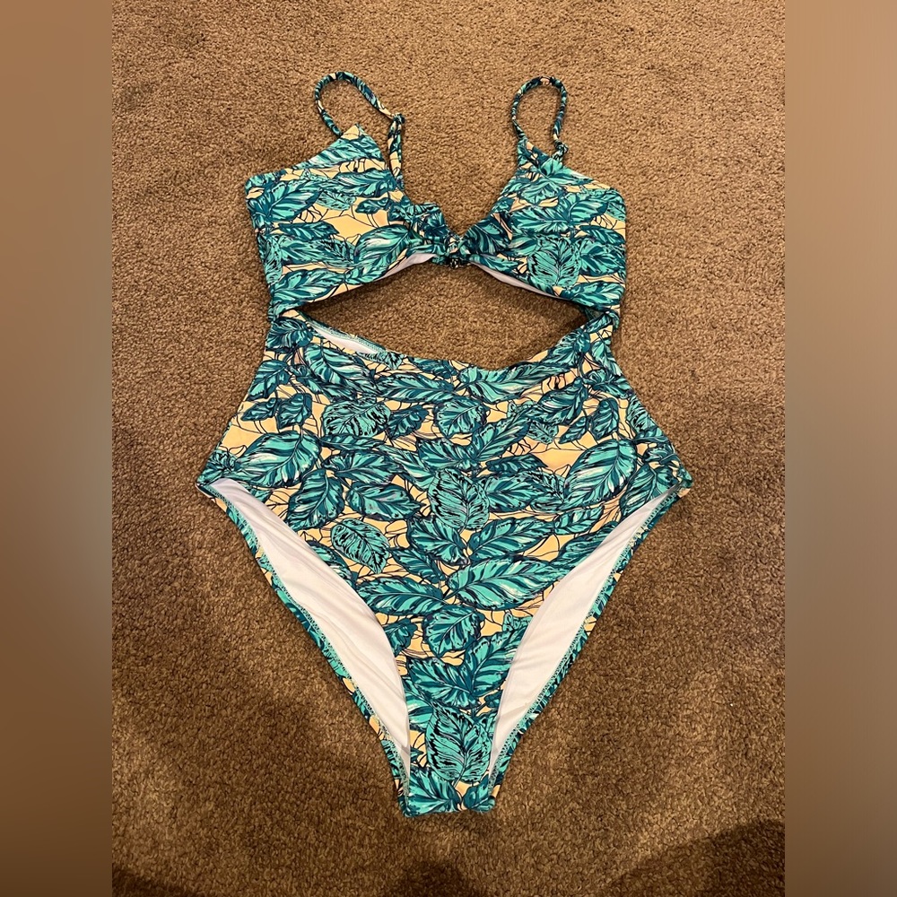 CUPSHE one piece